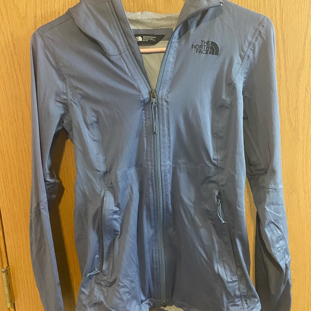The North Face Women's Gray lightweight Jacket